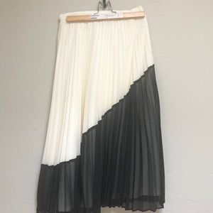 Midi skirt